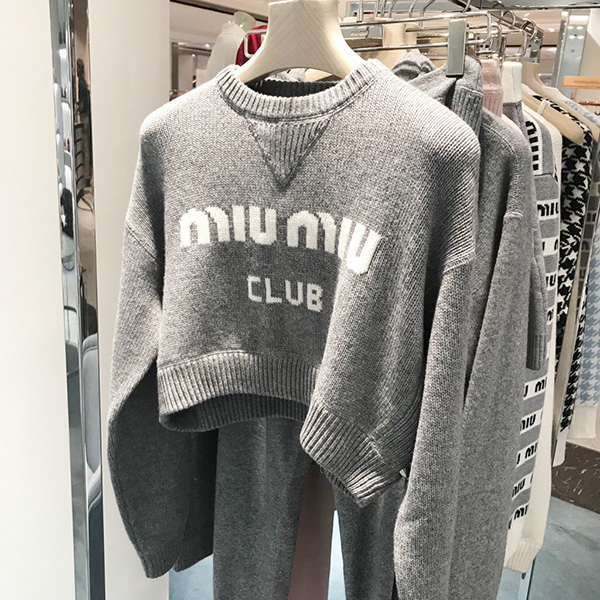 [MIU MIU] 미우미우 캐시미어 크롭 니트 스웨터